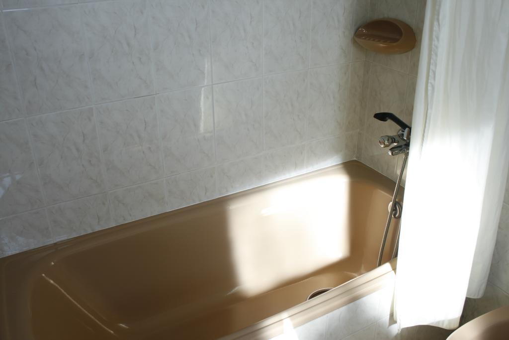Hostal Liste Station A Coruna Room photo